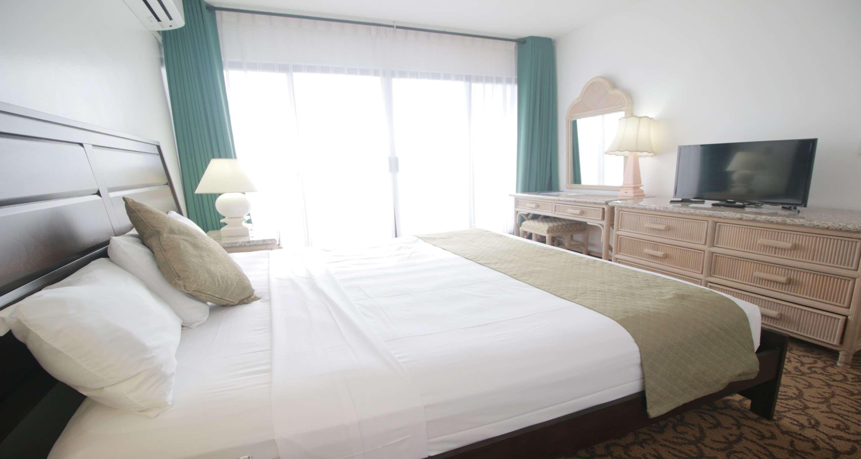 Best Western Plus Makassar Beach Exterior photo