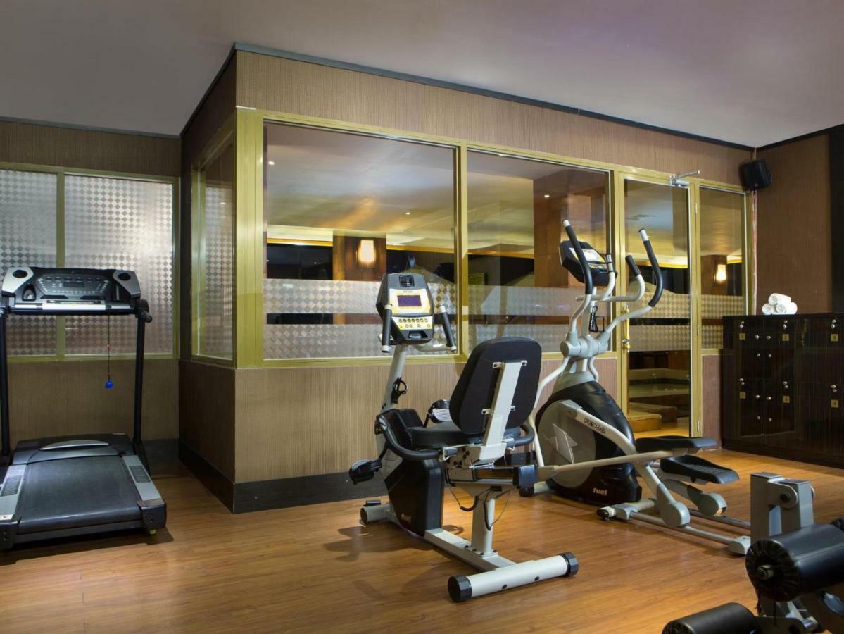 Best Western Plus Makassar Beach Exterior photo