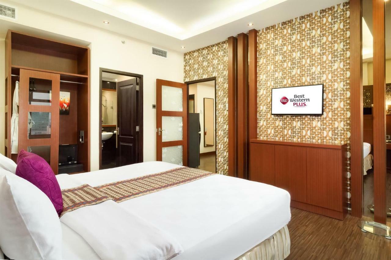 Best Western Plus Makassar Beach Exterior photo